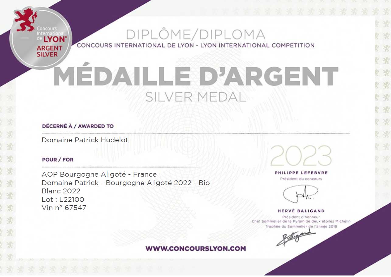 Le Bourgogne Aligoté 2022 a reçu une médaille d'Argent ainsi que la note de 15.60/20